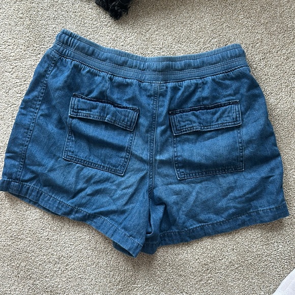 Gap soft denim shorts - Picture 2 of 3